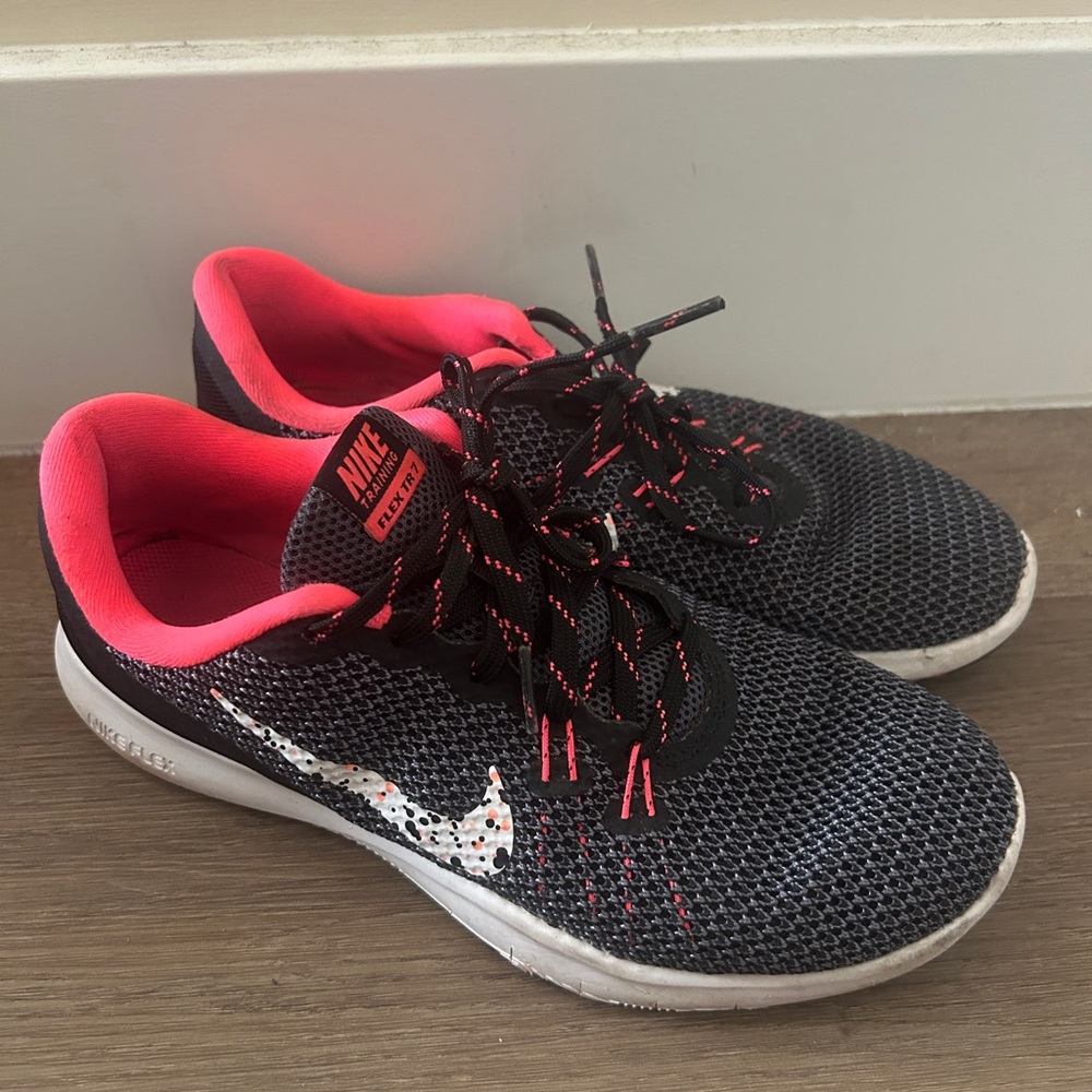 Nike Kids Black and Pink Sneakers